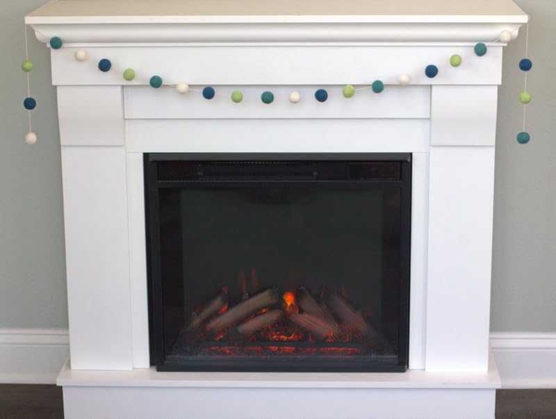 Matthew Mae Spring Felt Ball GARLAND - 1 Balls - Green Blue White