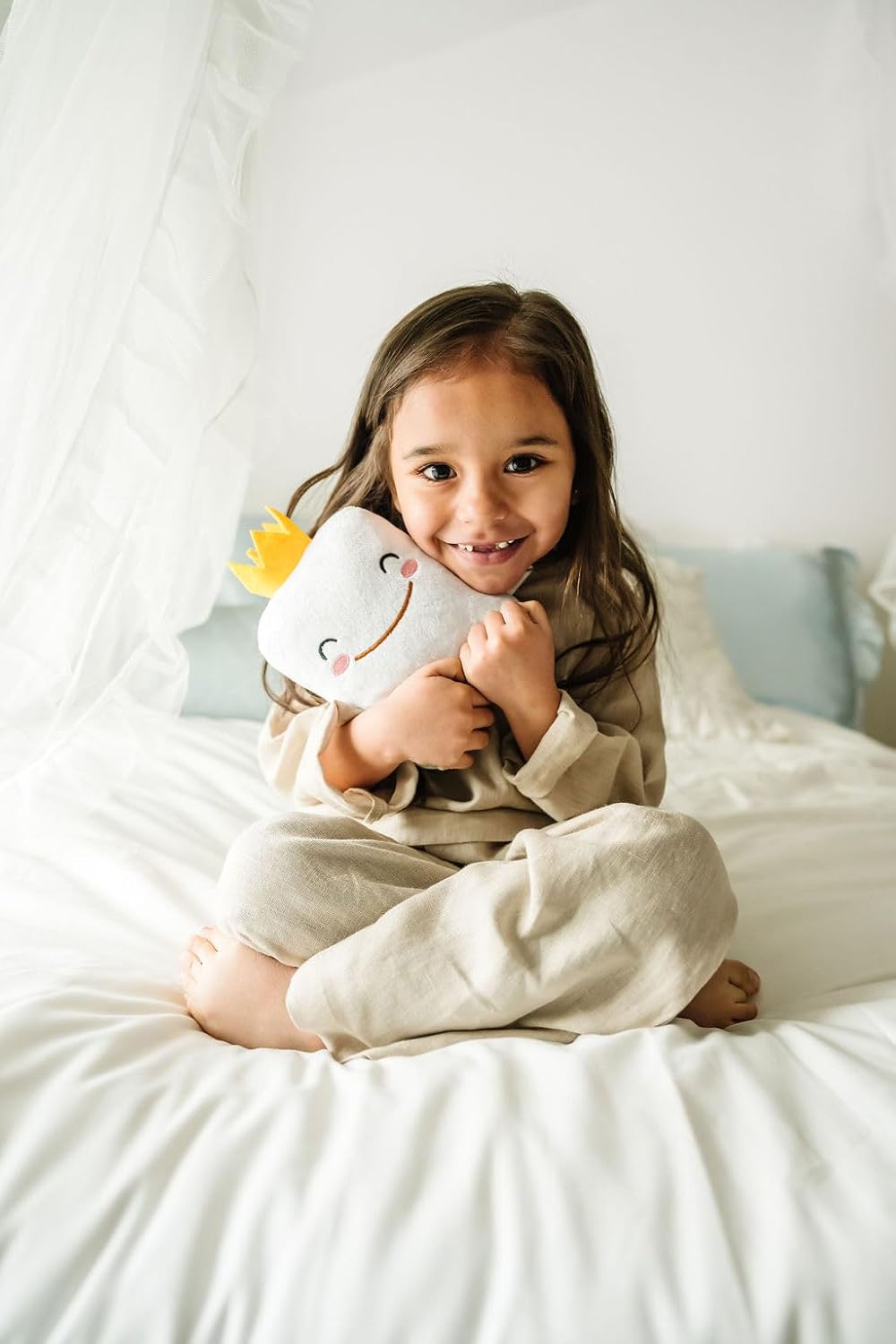 Cairn 6 Tooth Fairy Pillow with Back Pocket