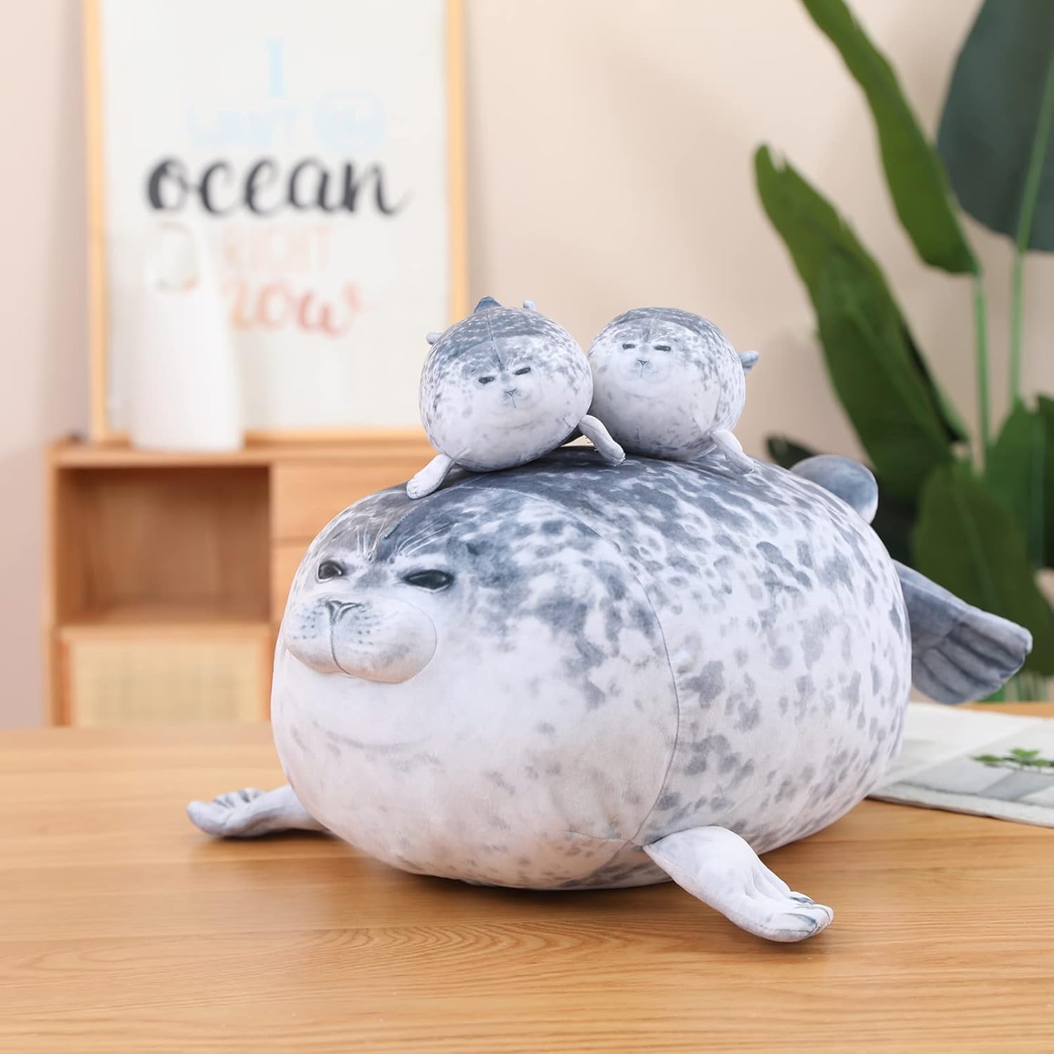 SQEQE Chubby Seal Pillow with 4 Baby Seal Plushies
