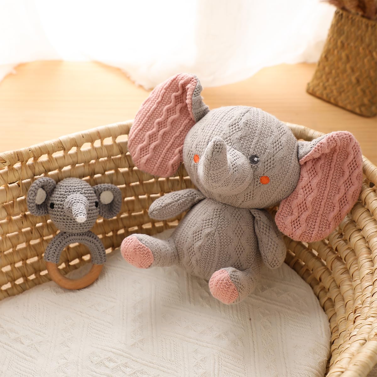 Samonyed Handmade Wooden Baby Elephant Rattle