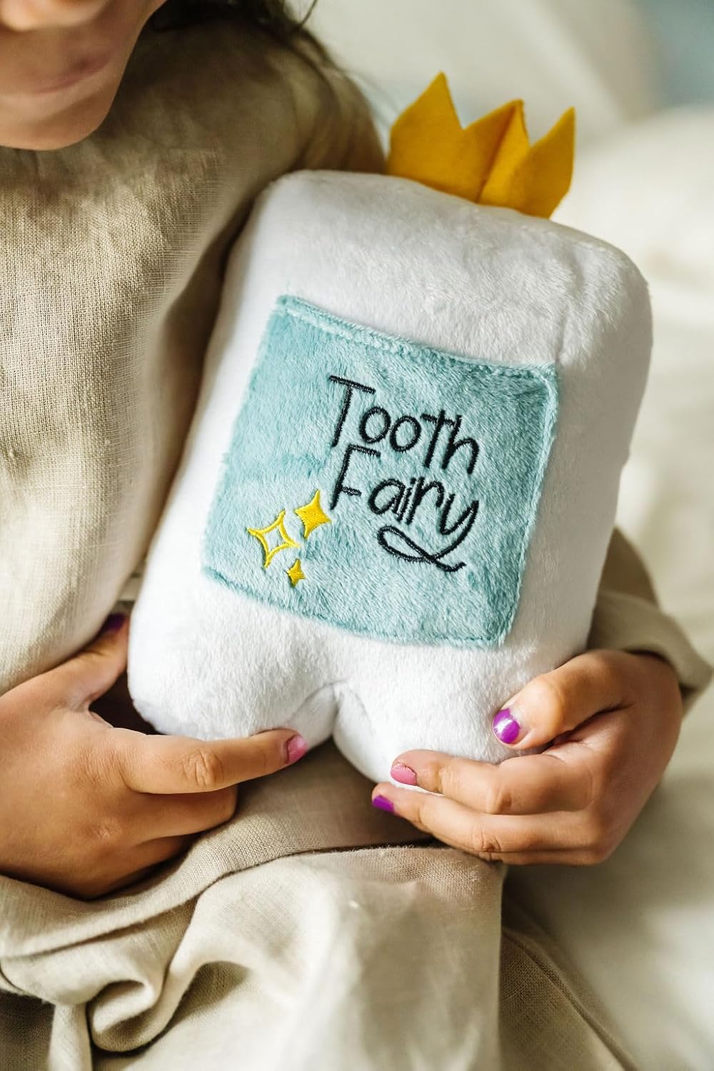 Cairn 6 Tooth Fairy Pillow with Back Pocket