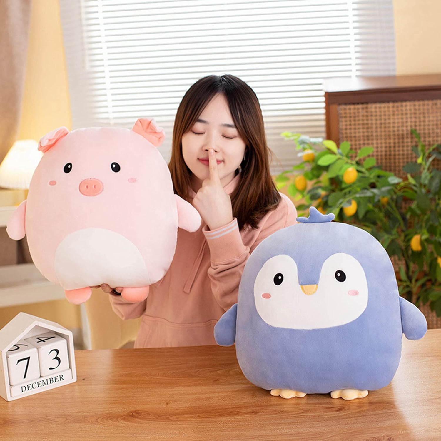 Grafingy 16 Inch Pig Plush Pillow Toy 1
