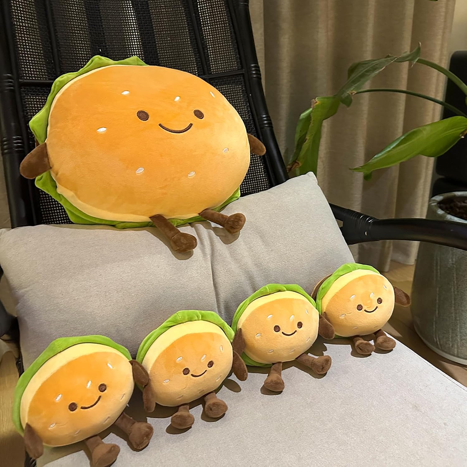 Goylmc Hamburger Plush Toy - 6 Inch Cute Room Decor